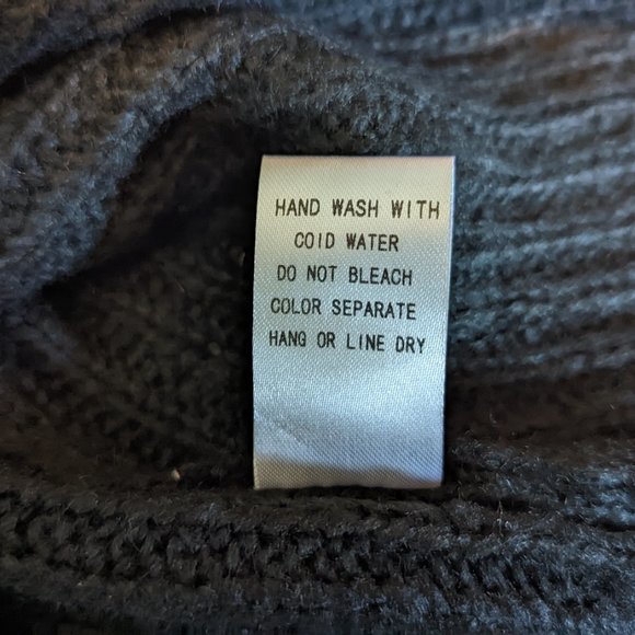 Jella Couture Sweater Embroidered Cut Out Ribbed Knit Women's Size Small NWT - Picture 6 of 7